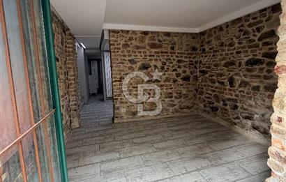 CİHANGİR AKYOL CADDESİ'NDE TAŞ DUVARLI YATIRIMLIK DÜKKAN