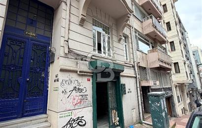 CİHANGİR AKYOL CADDESİ'NDE TAŞ DUVARLI YATIRIMLIK DÜKKAN