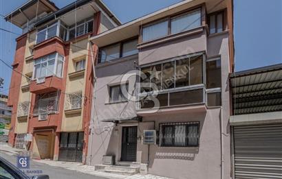 Karabağlar'da 3 Katlı Satılık Müstakil Ev