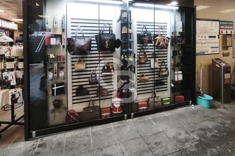 BOSTANCIDA HARİKA LOKASYONDA DEVREN KİRALIK DÜKKAN