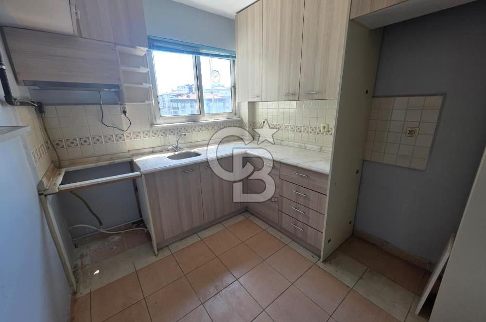 Bayar Caddesi Üzerinde Geniş Kullanım Alanlı Kiralık 2+1 Daire