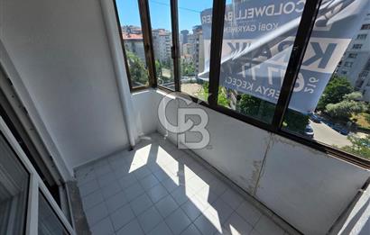 Bayar Caddesi Üzerinde Geniş Kullanım Alanlı Kiralık 2+1 Daire