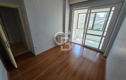 Bayar Caddesi Üzerinde Geniş Kullanım Alanlı Kiralık 2+1 Daire