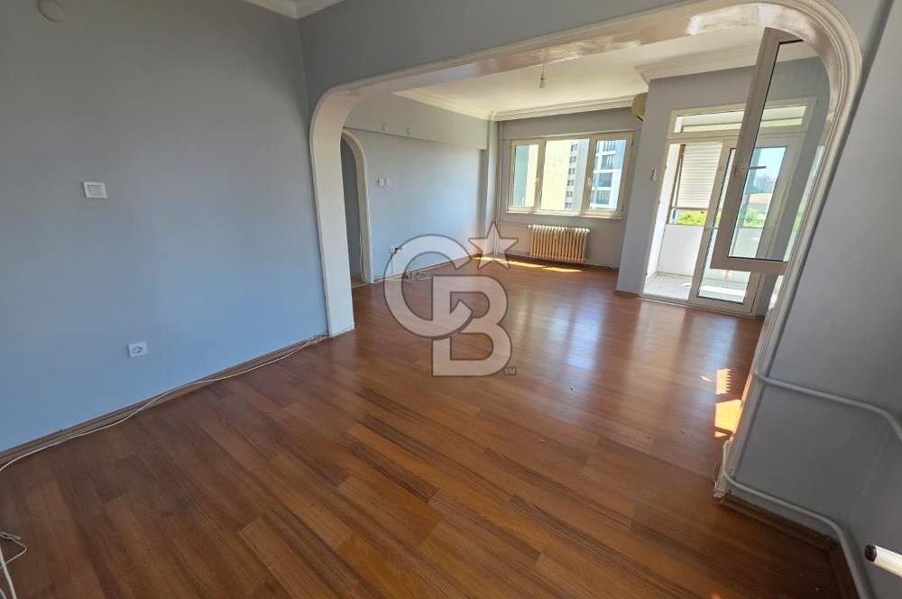 Bayar Caddesi Üzerinde Geniş Kullanım Alanlı Kiralık 2+1 Daire