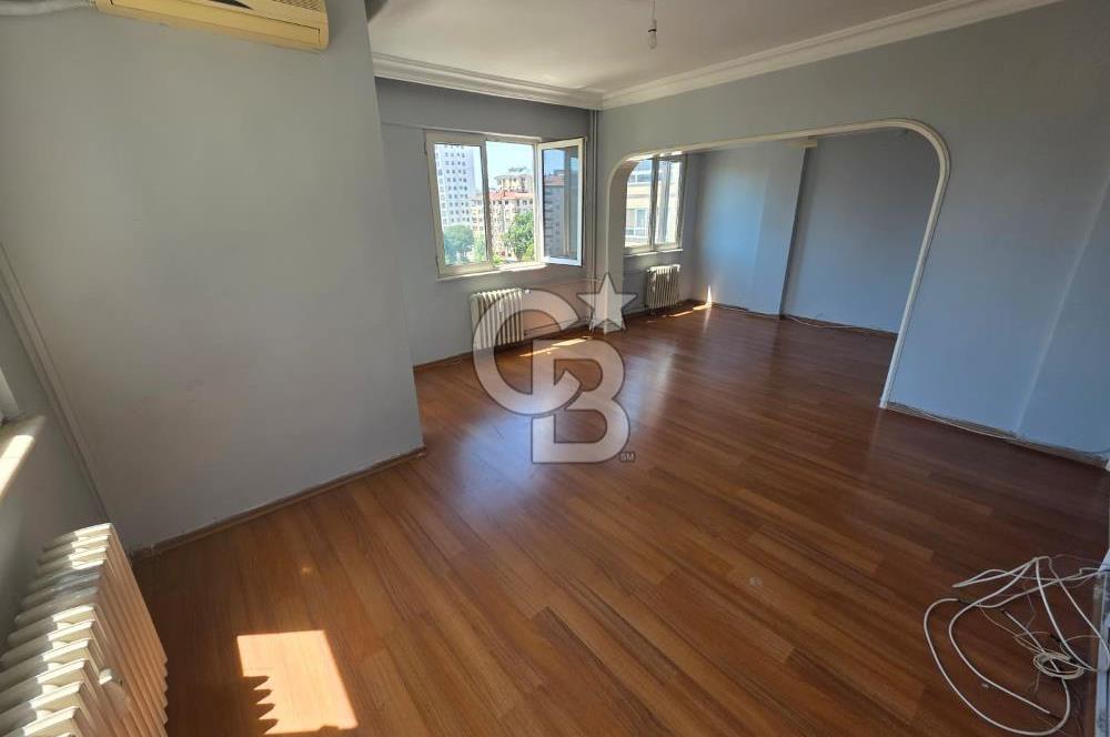 Bayar Caddesi Üzerinde Geniş Kullanım Alanlı Kiralık 2+1 Daire