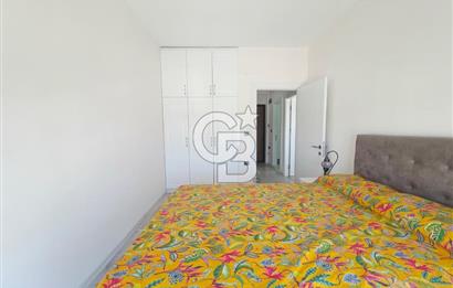 Altınova Kolaylı Sitesi'nde Havuzlu Sitede Eşyalı 2+1 Daire