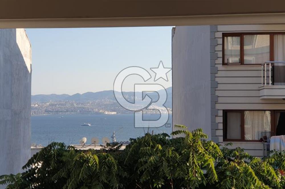 BAYRAKLI GÜMÜŞPALA MH. DENİZ MANZARALI ULAŞIM AVANTAJLI SATILIK 2+1 DAİRE