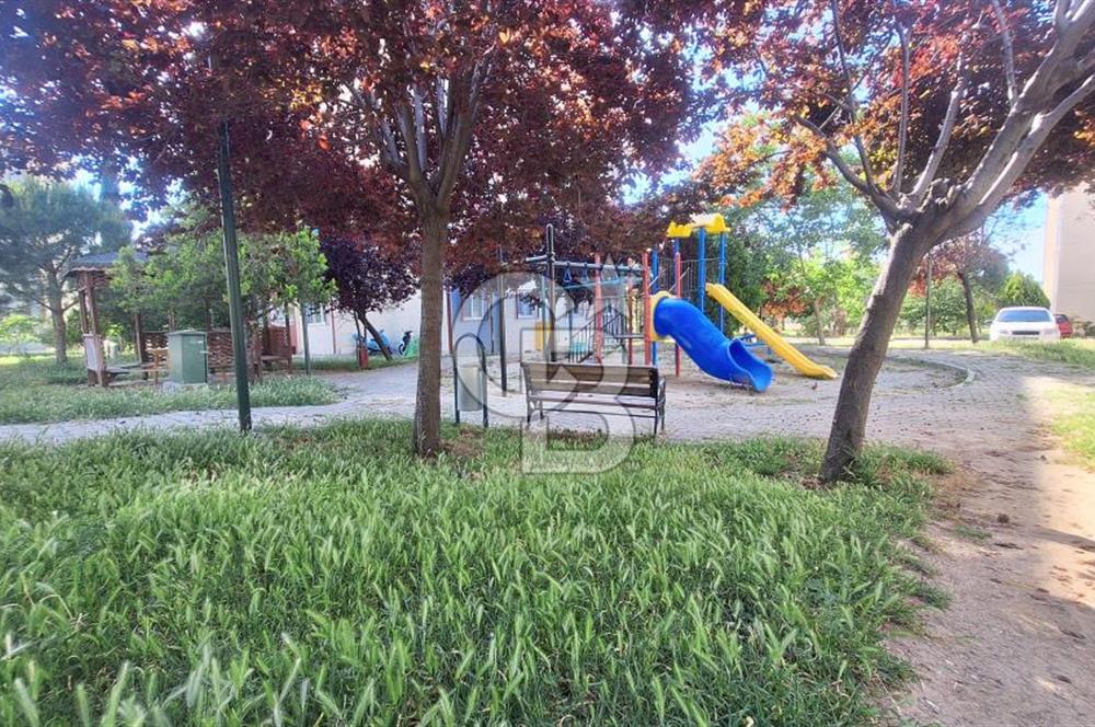 ÇANAKKALE KEPEZ 960 TOKİDE ARAKAT SATILIK BAKIMLI 2+1 DAİRE