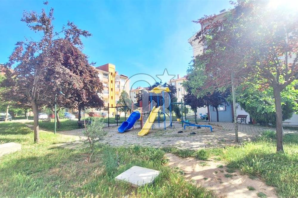 ÇANAKKALE KEPEZ 960 TOKİDE ARAKAT SATILIK BAKIMLI 2+1 DAİRE