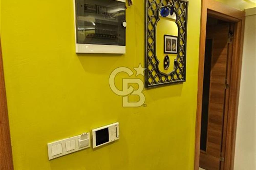 BAYRAKLI GÜMÜŞPALA MH. DENİZ MANZARALI ULAŞIM AVANTAJLI SATILIK 2+1 DAİRE