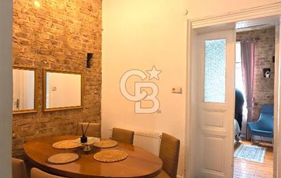 Galatanın En Değerli Lokasyonunda Tarihi Binada Satılık Daire