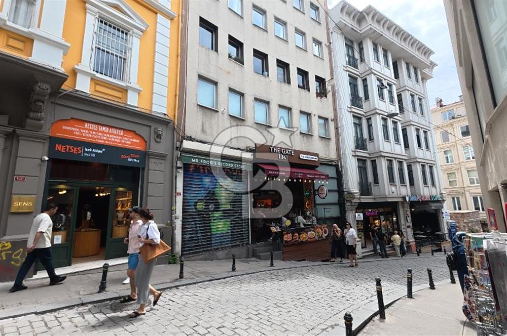 Galatanın En Değerli Lokasyonunda Tarihi Binada Satılık Daire