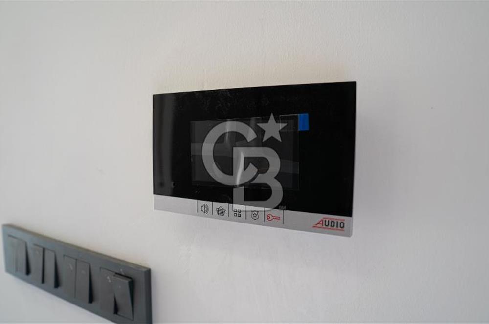 Çandarlı'da Denize Yakın , Site İçi , Havuzlu , Otoparklı Villa