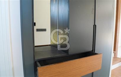 Çandarlı'da Denize Yakın , Site İçi , Havuzlu , Otoparklı Villa