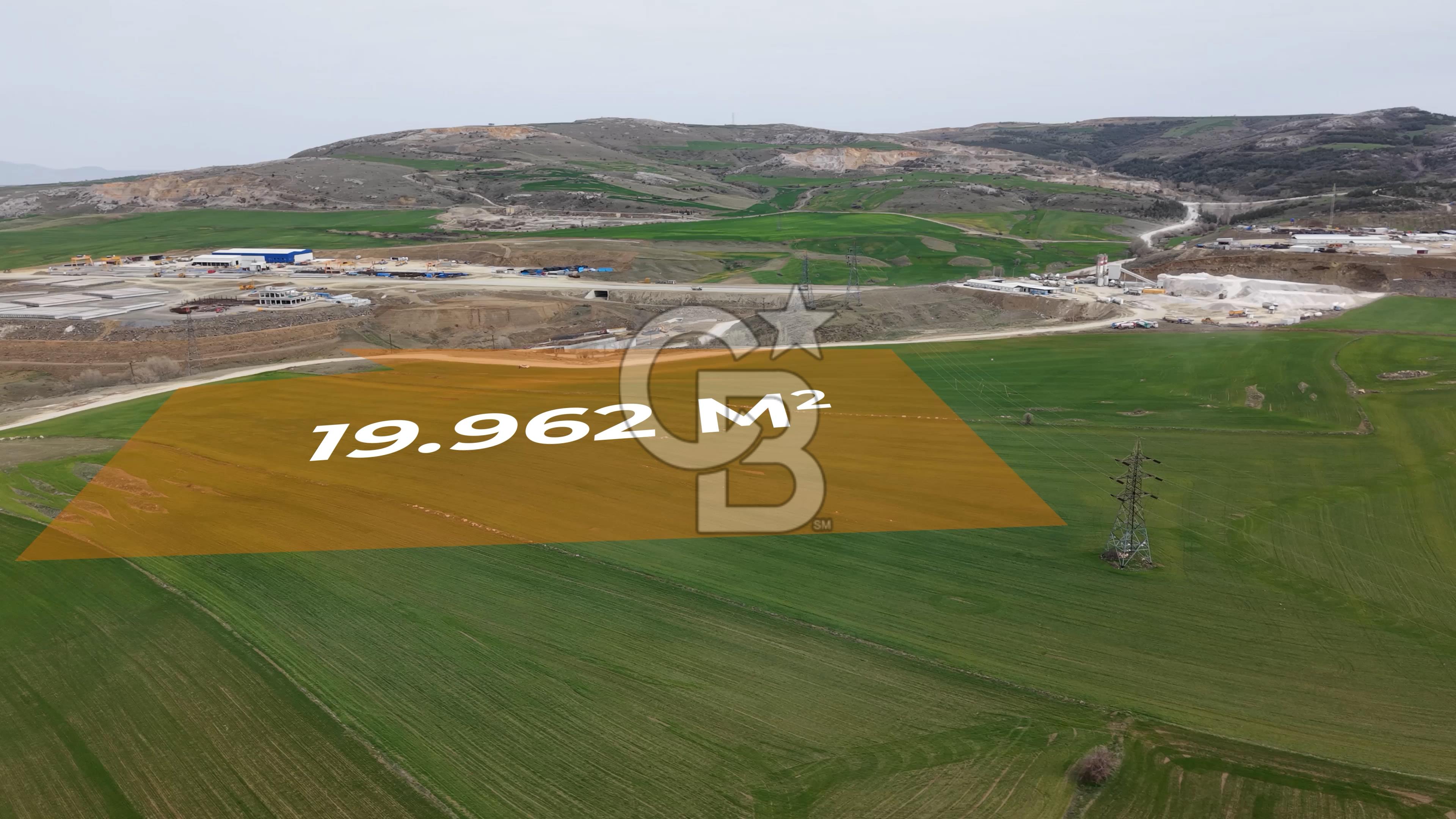 OTOBANA CEPHE! LALAHANDA 19.662 M² SANAYİ İMARLI ARSA