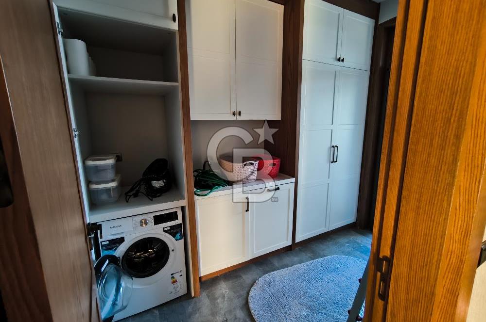 GÖLBAŞI KARŞIYAKA'DA EŞSİZ MİMARİ 8+1 SATILIK ULTRA LÜKS VİLLA