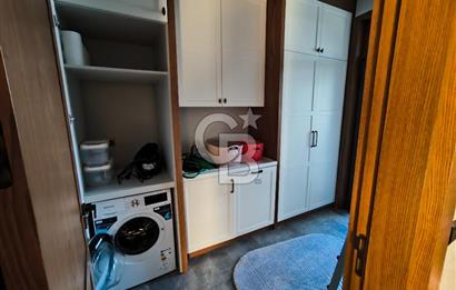 GÖLBAŞI KARŞIYAKA'DA EŞSİZ MİMARİ 8+1 SATILIK ULTRA LÜKS VİLLA