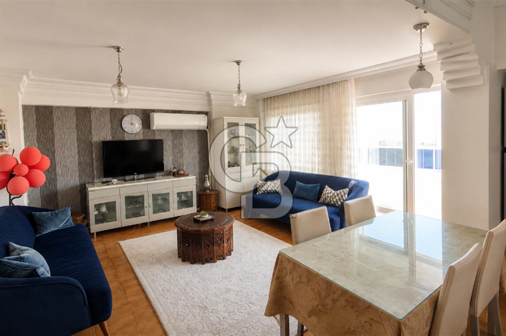 KARŞIYAKA TERSANE YALI BULVARI'NDA DENİZ MANZARALI 3+1 SATILIK DAİRE