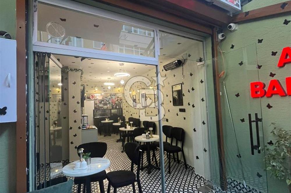 KADIKÖY CAFERAĞADA DEVREN KİRALIK HAZIR KURULU KAFE