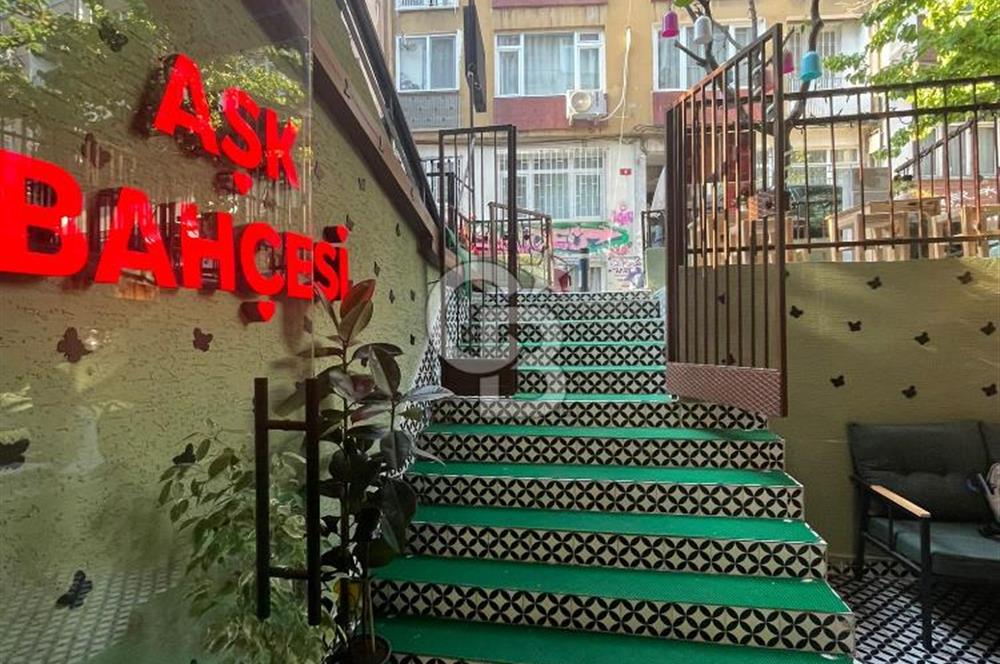 KADIKÖY CAFERAĞADA DEVREN KİRALIK HAZIR KURULU KAFE