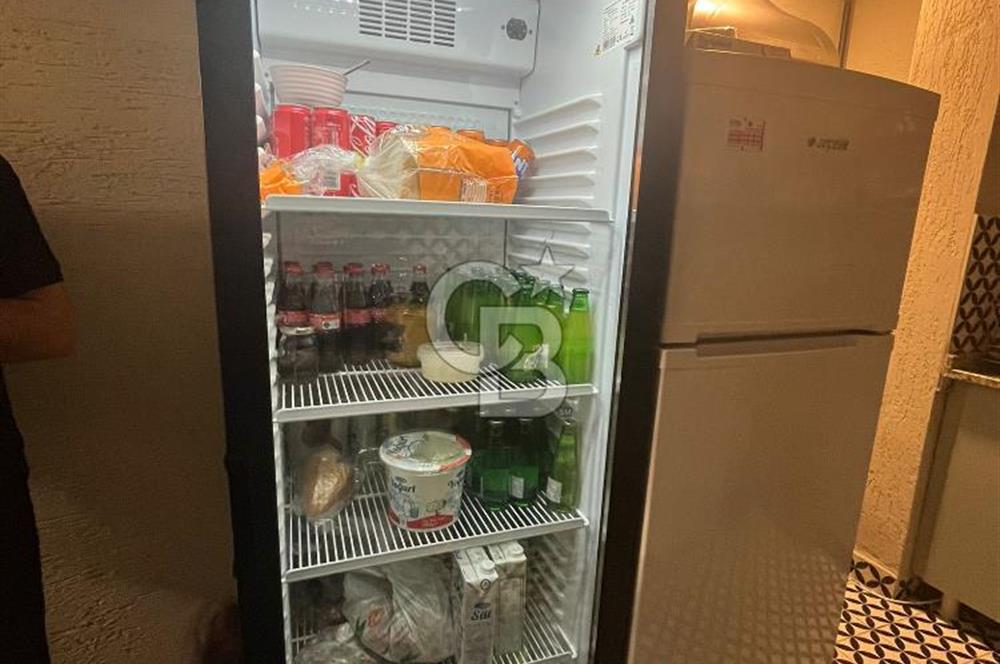 KADIKÖY CAFERAĞADA DEVREN KİRALIK HAZIR KURULU KAFE