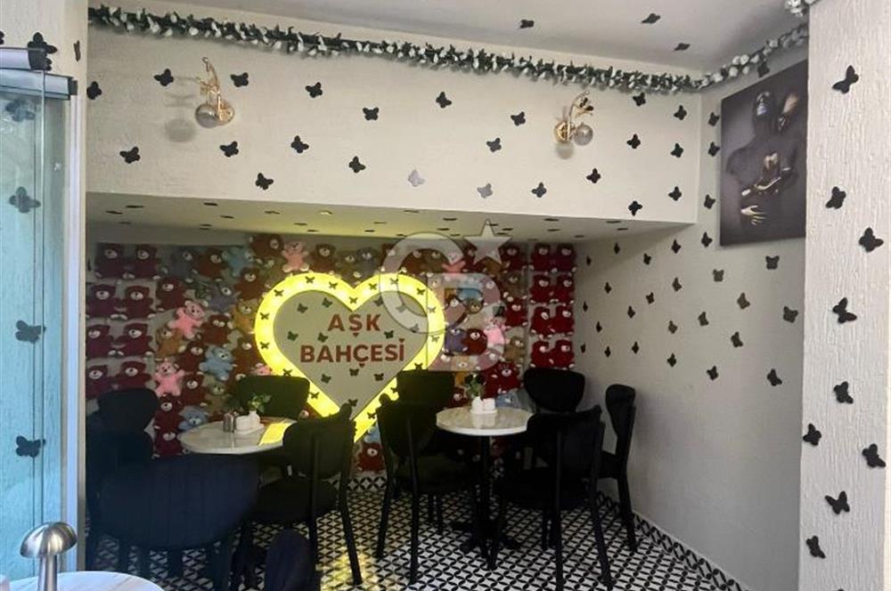 KADIKÖY CAFERAĞADA DEVREN KİRALIK HAZIR KURULU KAFE