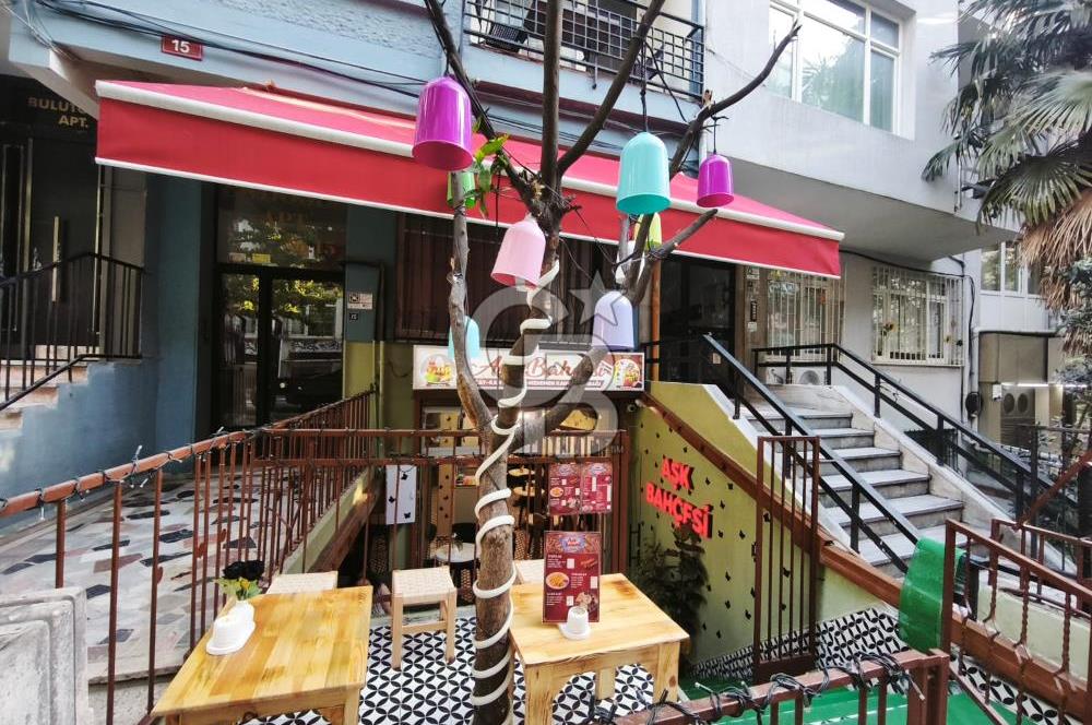 KADIKÖY CAFERAĞADA DEVREN KİRALIK HAZIR KURULU KAFE