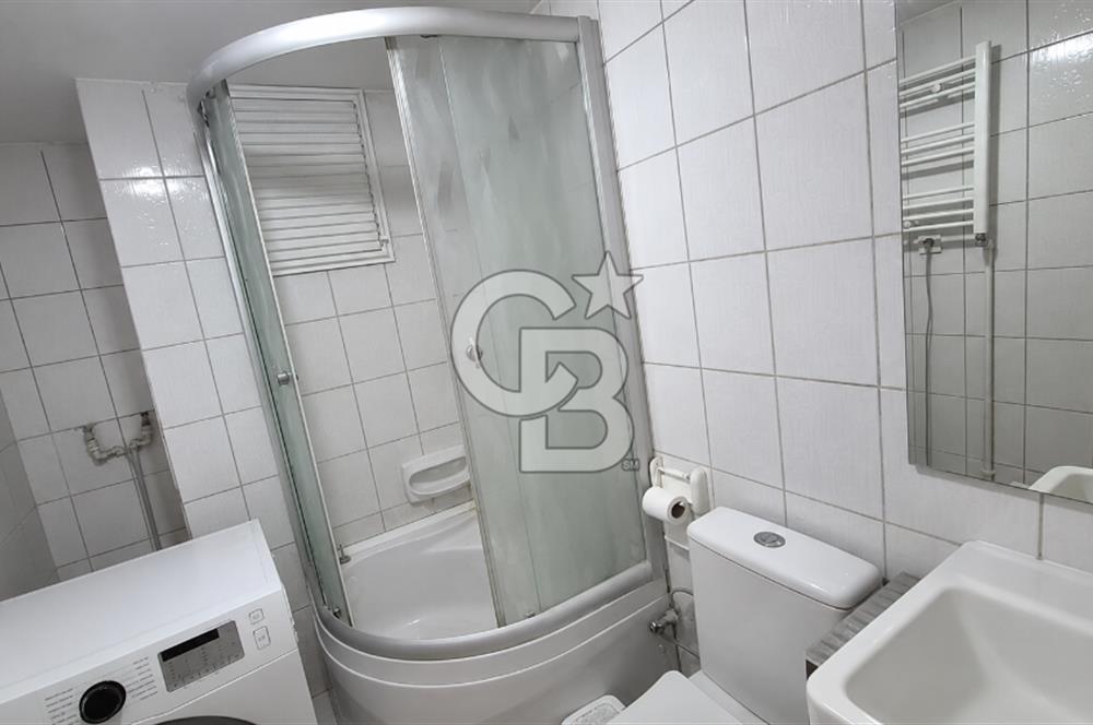 KARŞIYAKA TERSANE YALI BULVARI'NDA DENİZ MANZARALI 3+1 SATILIK DAİRE