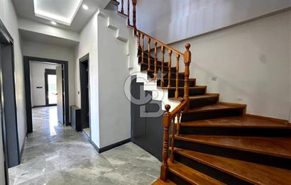 GÜRE'DE MUSTAKİL HAVUZLU 5+1 SATILIK VİLLA