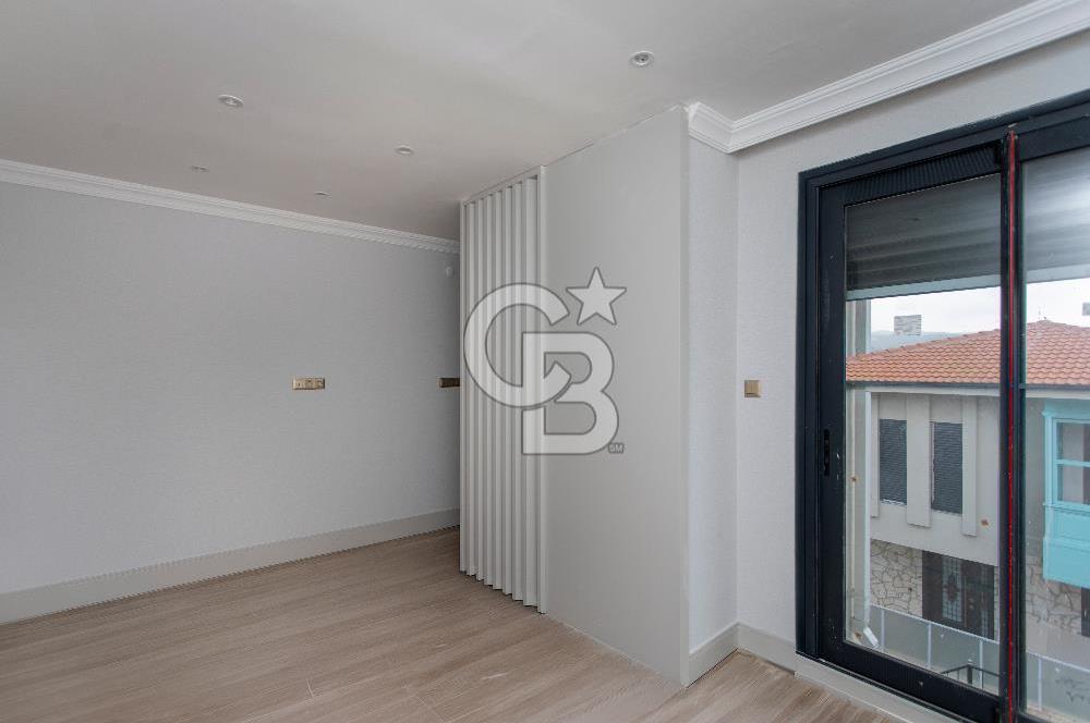Seferihisar Ulamış Mah. Müstakil Havuzlu 3+2 Lüks Villa