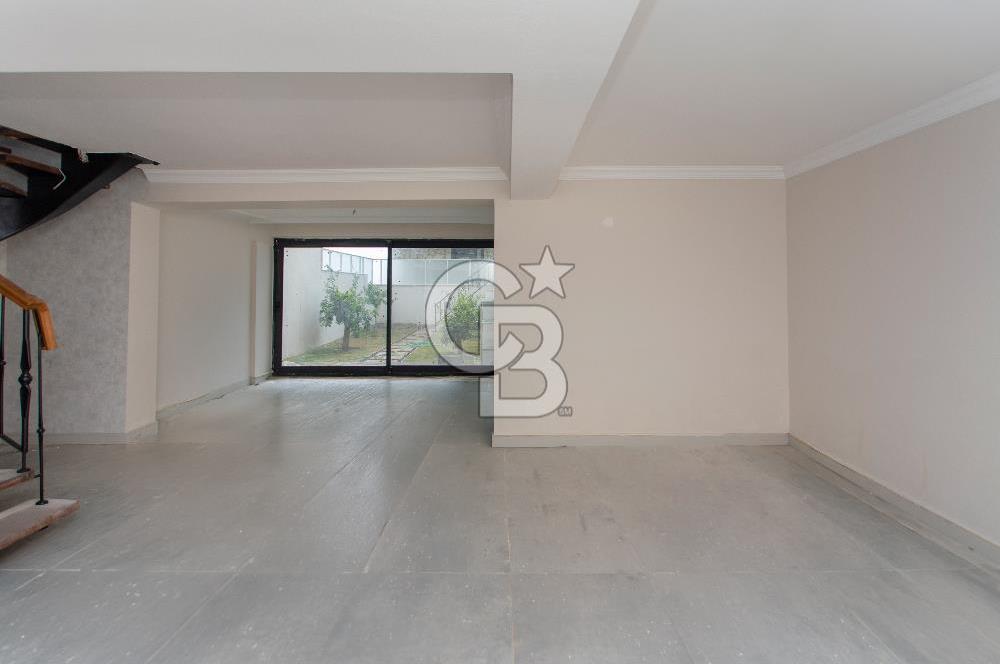 Seferihisar Ulamış Mah. Müstakil Havuzlu 3+2 Lüks Villa