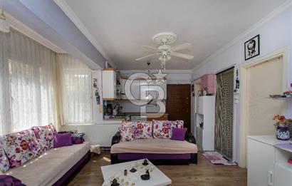 Yenifoça Narezen'de Satılık 2+1 Bahçe Katı Daire