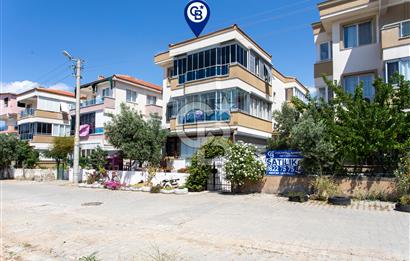 Yenifoça Narezen'de Satılık 2+1 Bahçe Katı Daire