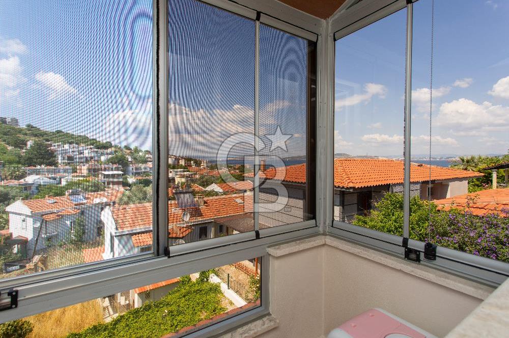Yenifoça Petra Koyunda Satılık 3+1 Müstakil Dubleks Villa