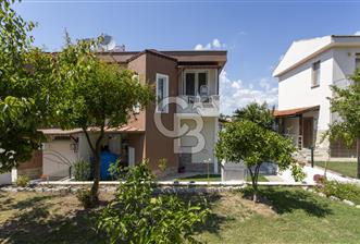 Yenifoça Petra Koyunda Satılık 3+1 Müstakil Dubleks Villa - 3 - 351155