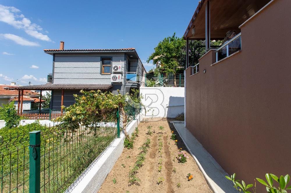 Yenifoça Petra Koyunda Satılık 3+1 Müstakil Dubleks Villa