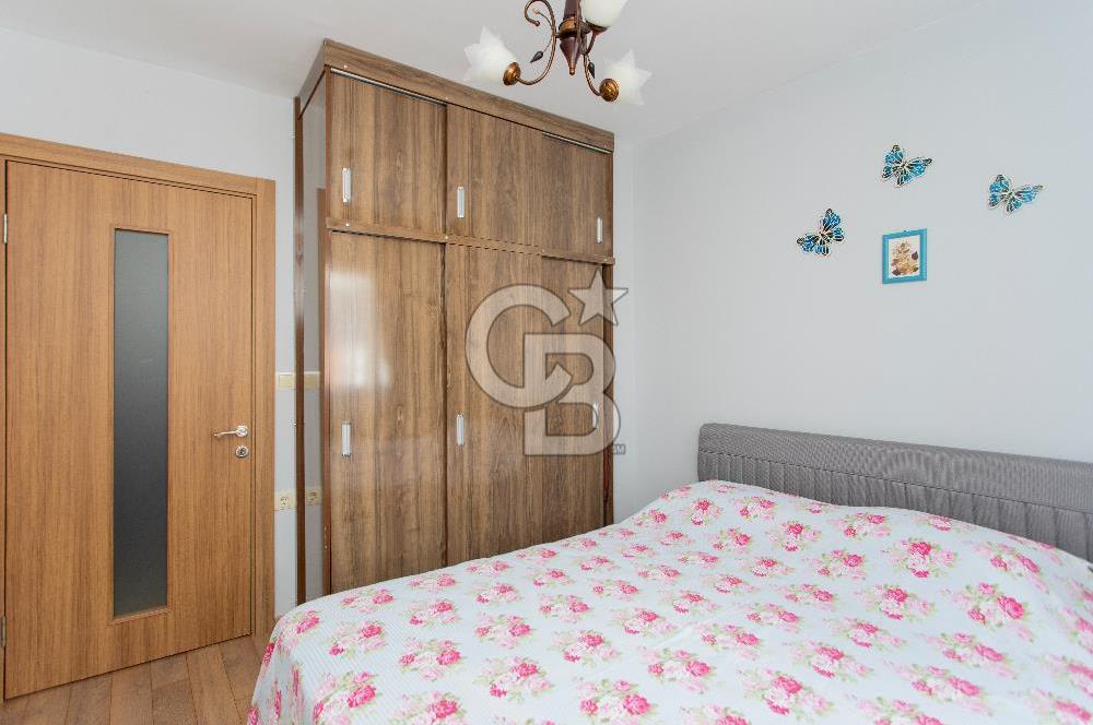  Foça Ata Özgür Sitesinde Satılık 3+1 Villa