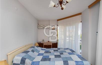  Foça Ata Özgür Sitesinde Satılık 3+1 Villa