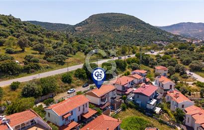 Yenifoça Petra Koyunda Satılık 3+1 Müstakil Dubleks Villa