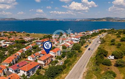 Yenifoça Petra Koyunda Satılık 3+1 Müstakil Dubleks Villa