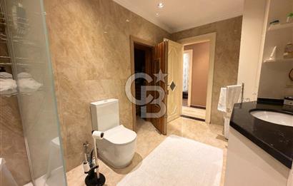 Florya Basınköy'de Bakımlı Geniş 240m2 4+1 Satılık Daire