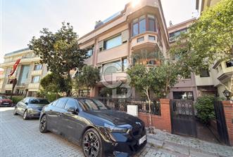 Florya Basınköy'de Bakımlı Geniş 240m2 4+1 Satılık Daire - 1 - 351131