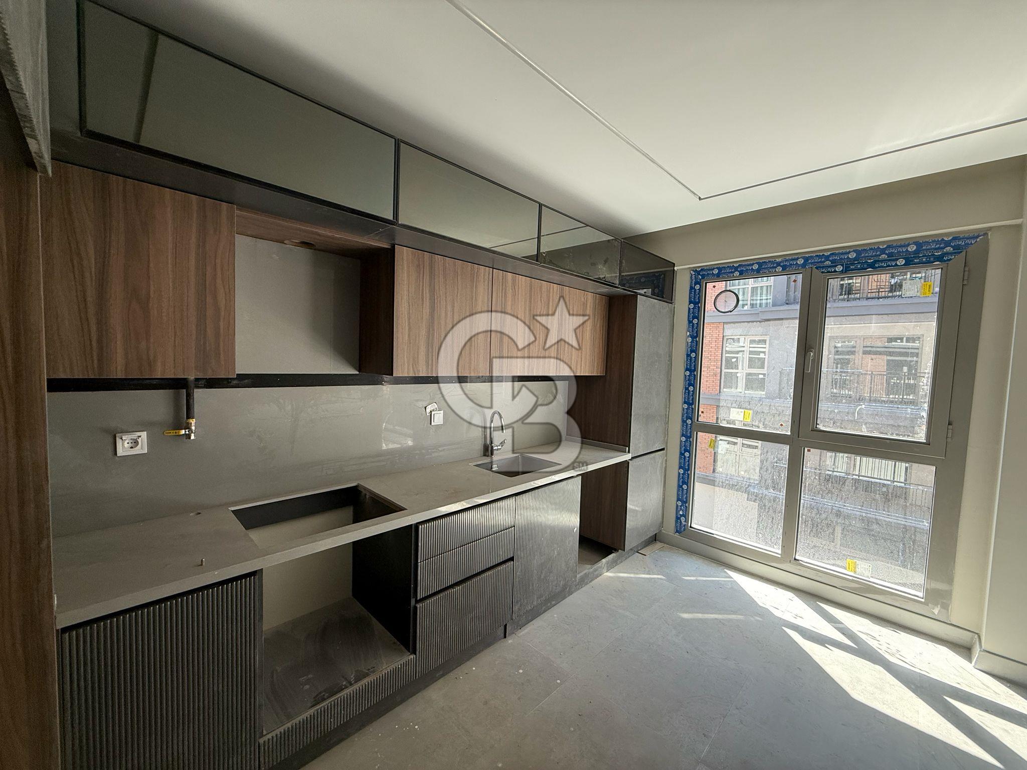 COLDWELL BANKER'den ANPA GROSS MARKET ARKASI SATILIK LÜKS DAİRE