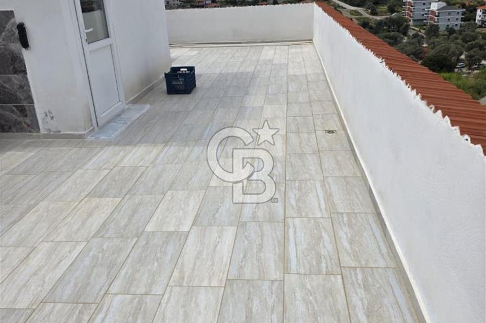 Yenifoça M.K.Atatürk Mah. Satılık 3+1 Dubleks Villa