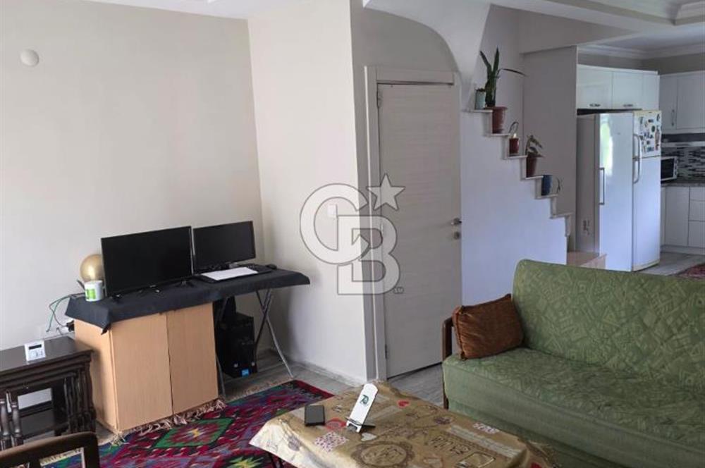 Yenifoça M.K.Atatürk Mah. Satılık 3+1 Dubleks Villa