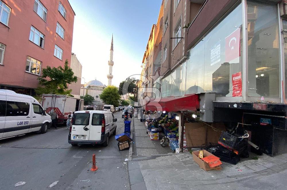 KİRALIK KÖŞE BAŞI VİTRİNİ GÖZDE OLAN DÜKKAN SİZİ BEKLİYOR
