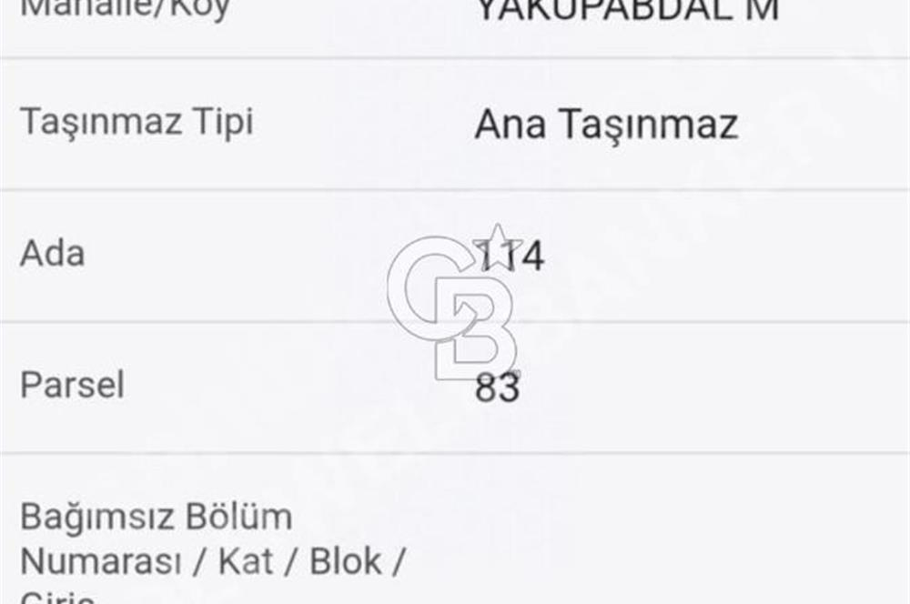 YAKUPABDAL'DA YOLA CEPHELİ ÇEVRİLİ 250 m² TARLA