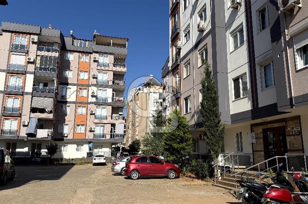 Antalya kepez sütçüler mahallesinde güvenlikli ve havuzlu sitede 2+1 daire