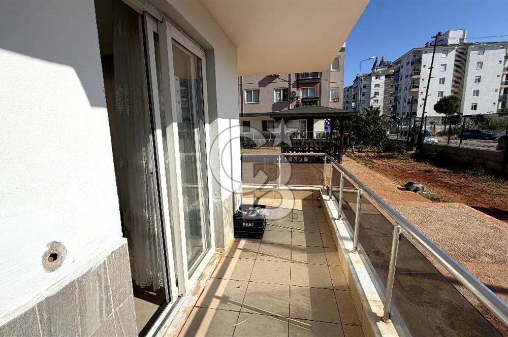 Antalya kepez sütçüler mahallesinde güvenlikli ve havuzlu sitede 2+1 daire