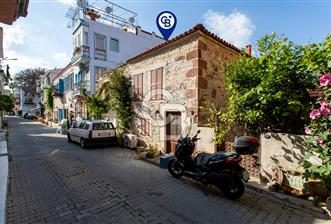 Eski Foça Fevzi Paşa Mahallesinde Satılık Taş Ev - 1 - 351168